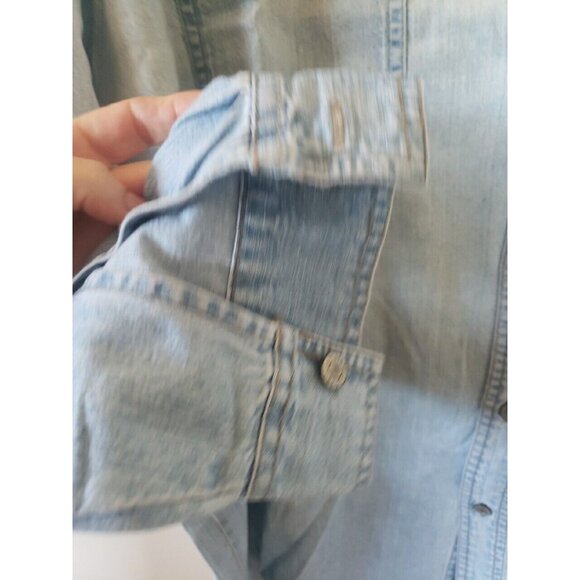 Levis Red Tab Denim Button Up Shirt Men  Blue Light Wash Western Cowboy XL - Picture 6 of 7